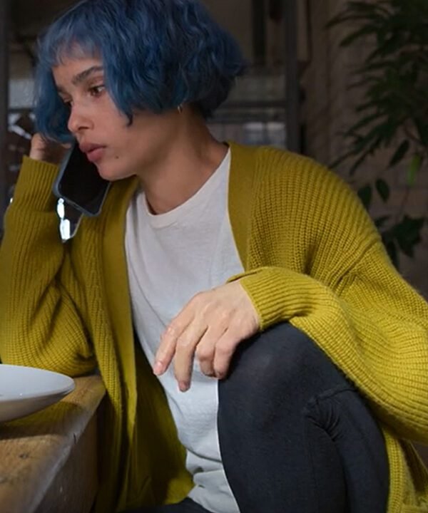 Kimi 2022 Zoë Kravitz Yellow Sweater